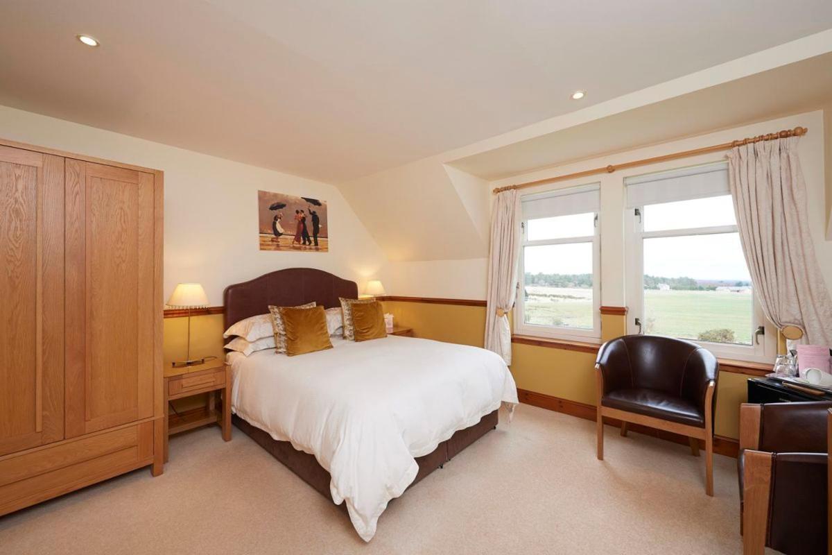 Daviot Lodge Kültér fotó